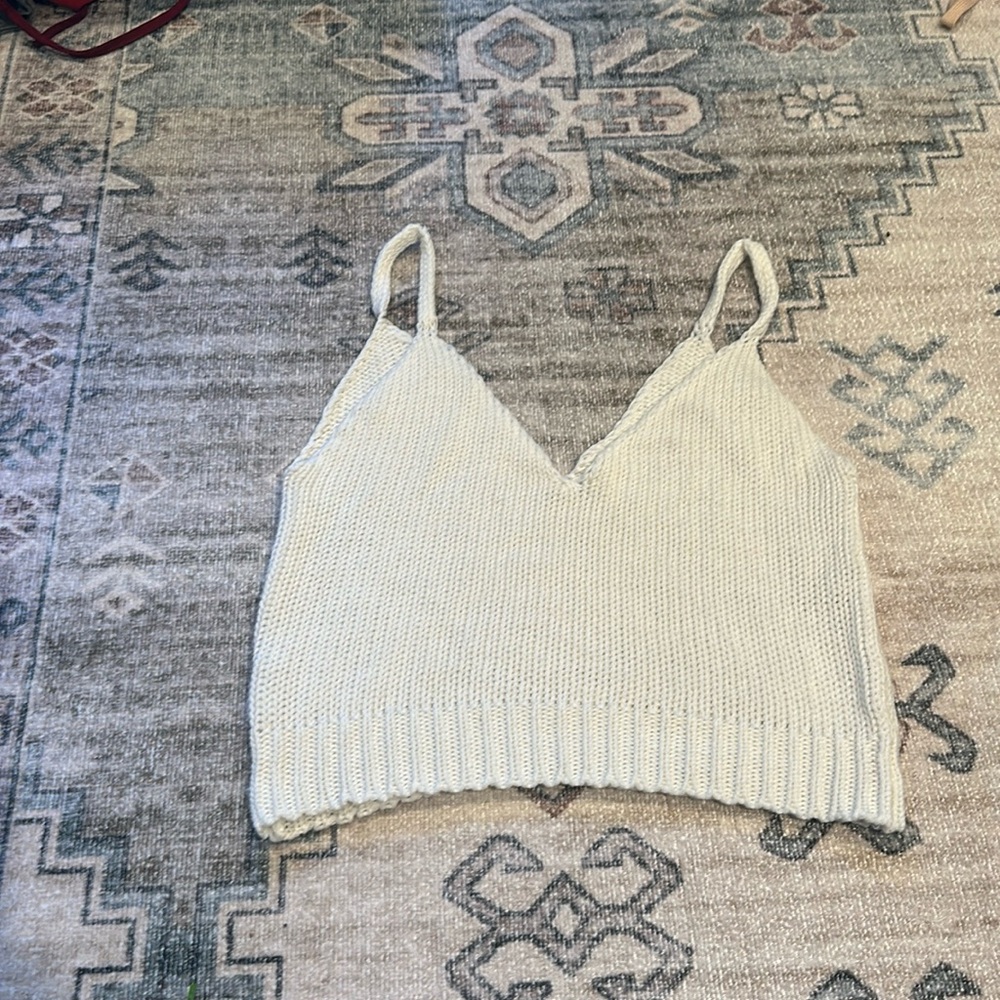 Brandi Melville sweater tank